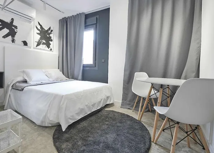 GIRALDA MODERN y LUXURY